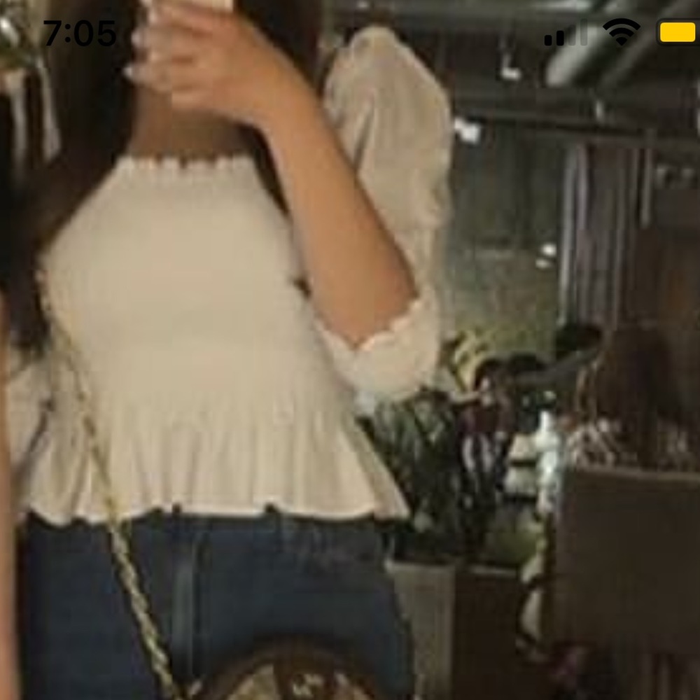 Zara white puff top crop
